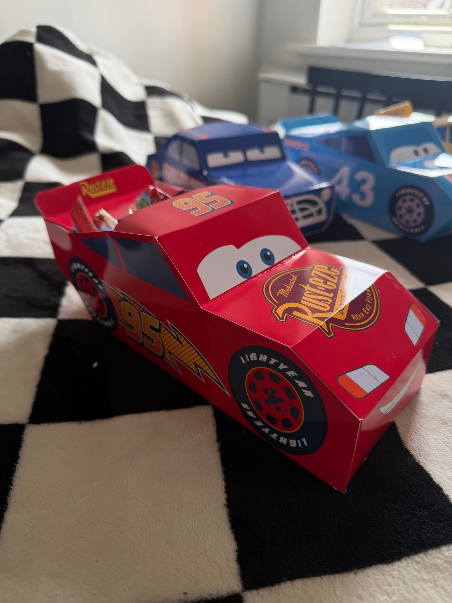 Fillable Cars Popcorn & Sweet Party Favour