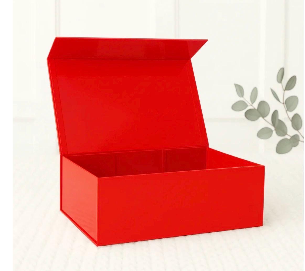Personalised Baby’s First Christmas Gift Box – Keepsake Box with Festive Design Magnetic Box - personalisation available